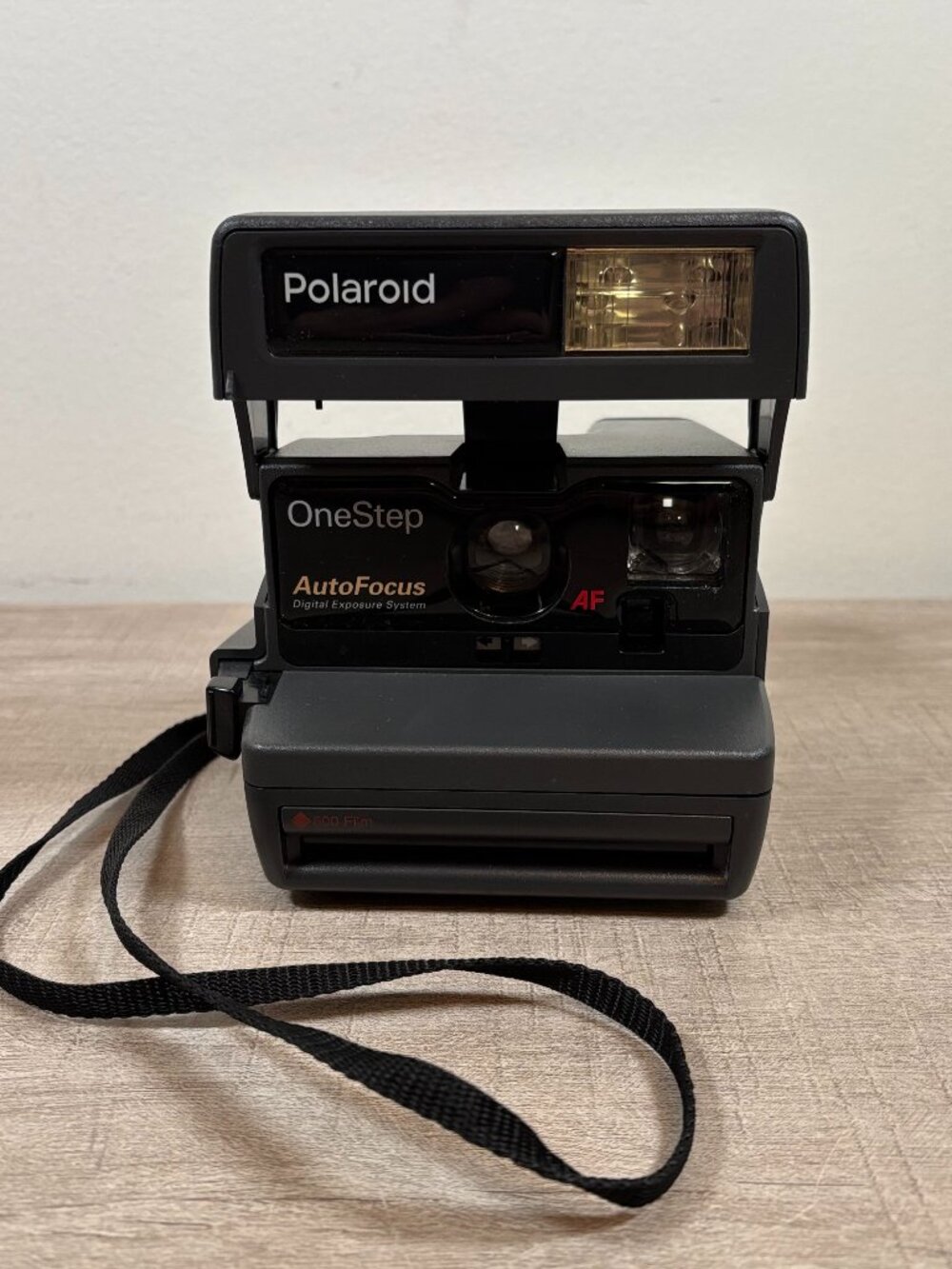 Vintage Polaroid 600 One Step AutoFocus  Instant Camera UK Made